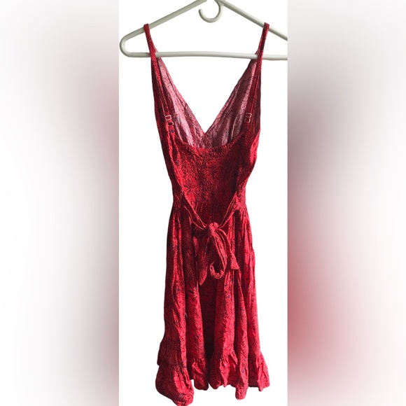 TROPICAL GROUP SPAGHETTINI STRAP RUFFLE HEM DRESS - Picture 2 of 8